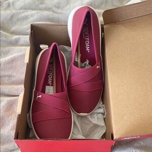 Puma Women's Softfoam+ Adelina 2 s